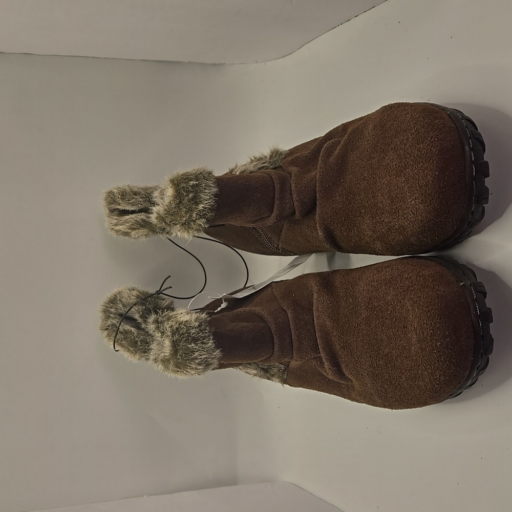 Khombu Womens All-Weather Lindsey Brown Suede Ankle Boots Sz 10 Winter Boots NWT